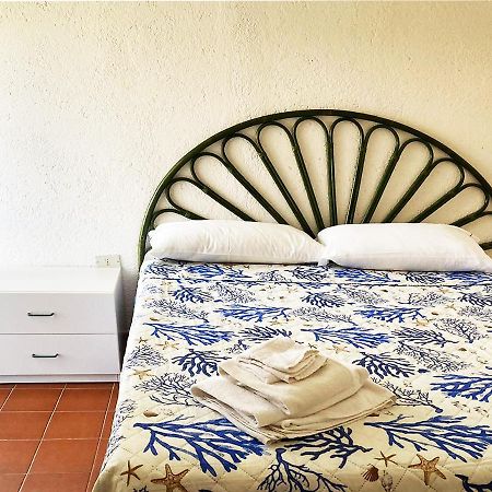 Le Gemme Di Mirto Aparthotel Palau Bagian luar foto