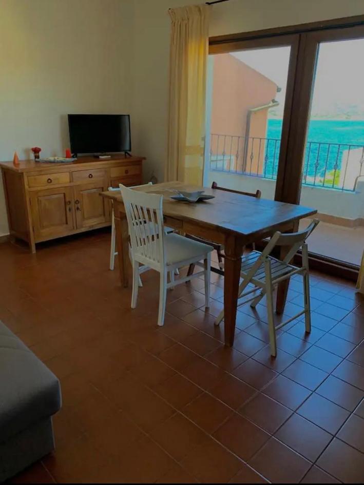 Le Gemme Di Mirto Aparthotel Palau Bagian luar foto